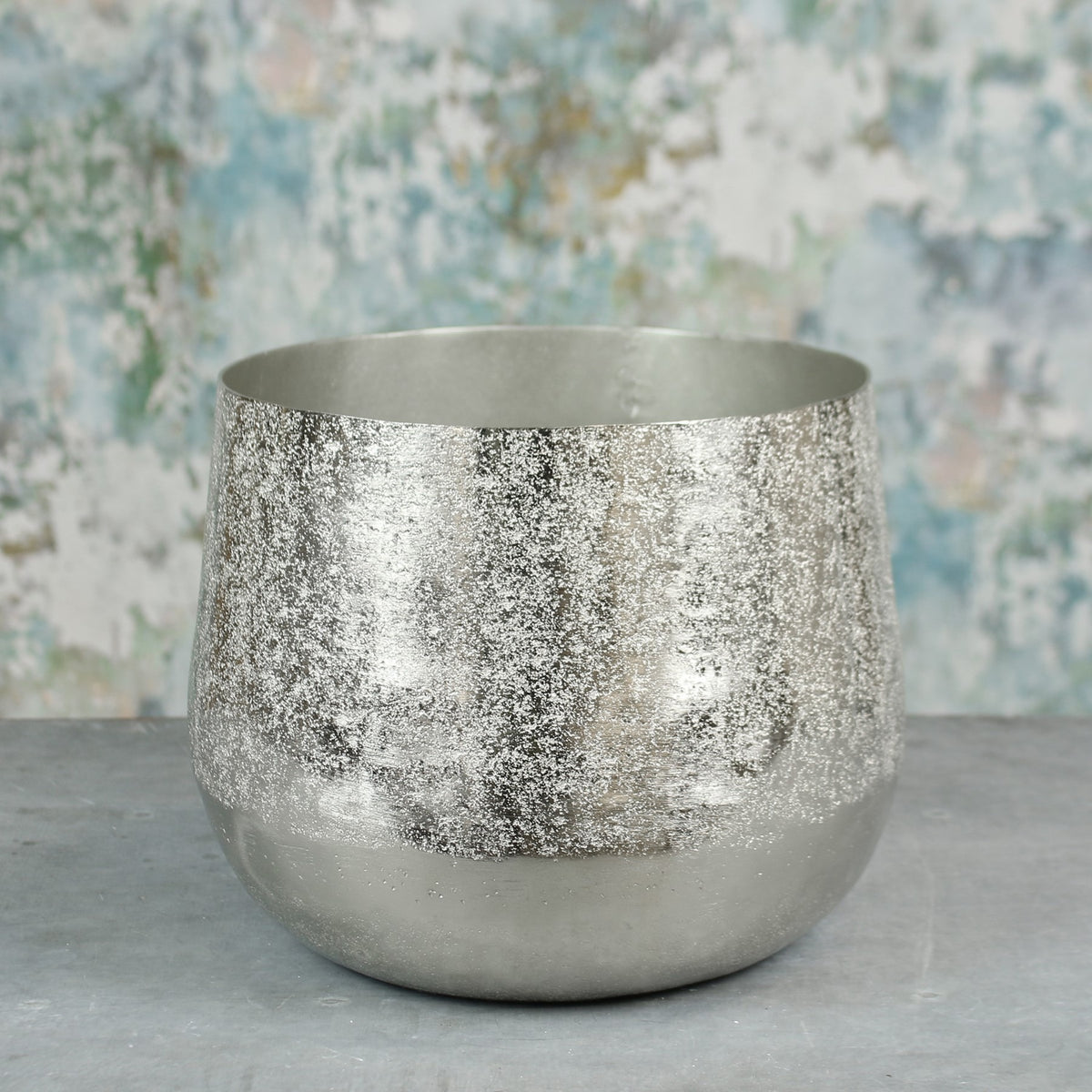 Discover the Silver Mayfair Planter (Extra-Large) at Bristow Direct