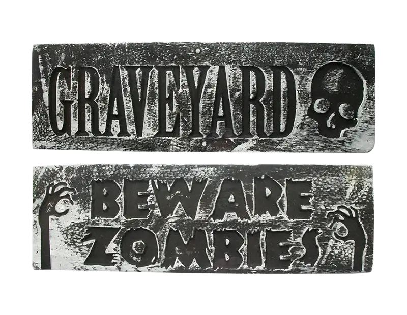 Hanging Halloween Wall Plaque