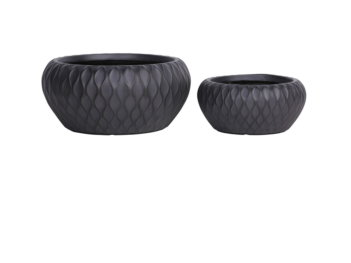 Discover the 2 Hortus Indoor Embossed Diamond Black Low Bowl Planters at Bristow Direct