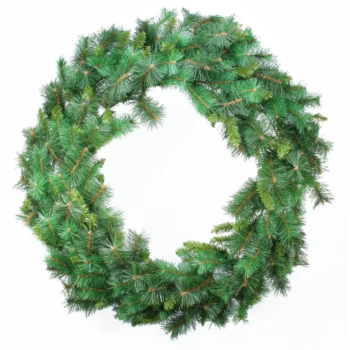 Lush green pine wreath for festive home décor and seasonal gifts