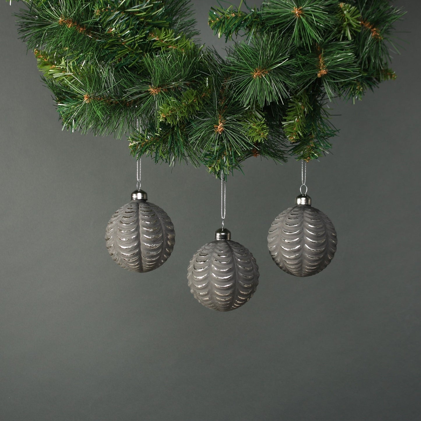 Naida 8cm Glass Frill Bauble Pewter and Silver (Set of 4)