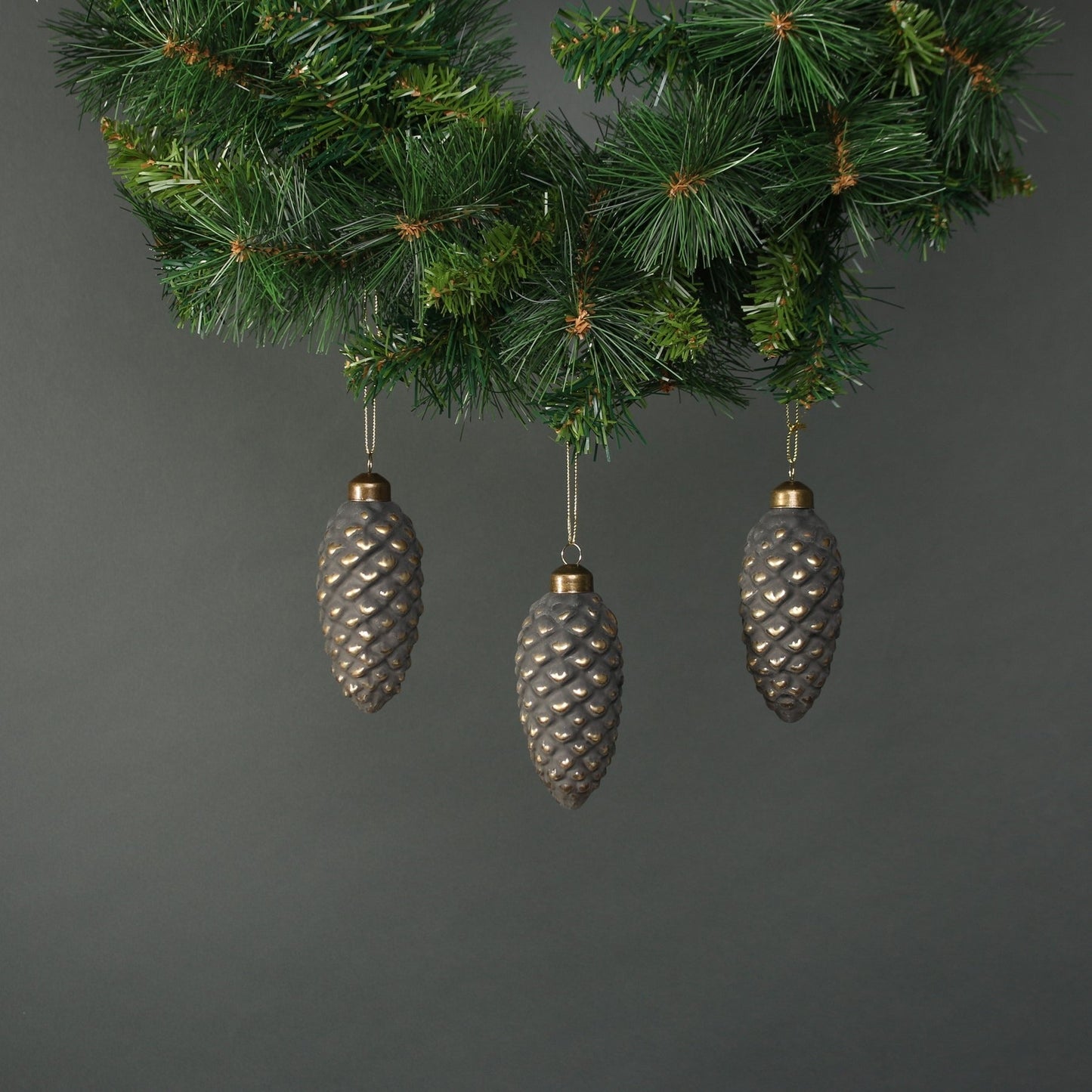 Luna Glass Pine Cone Bauble Pewter and Gold (Set of 4)