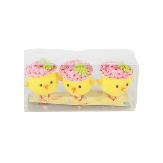 3 Chicks with Hats