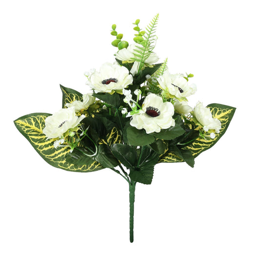 Discover the Pembroke White Anemones Bunch (9 Stems) at Bristow Direct